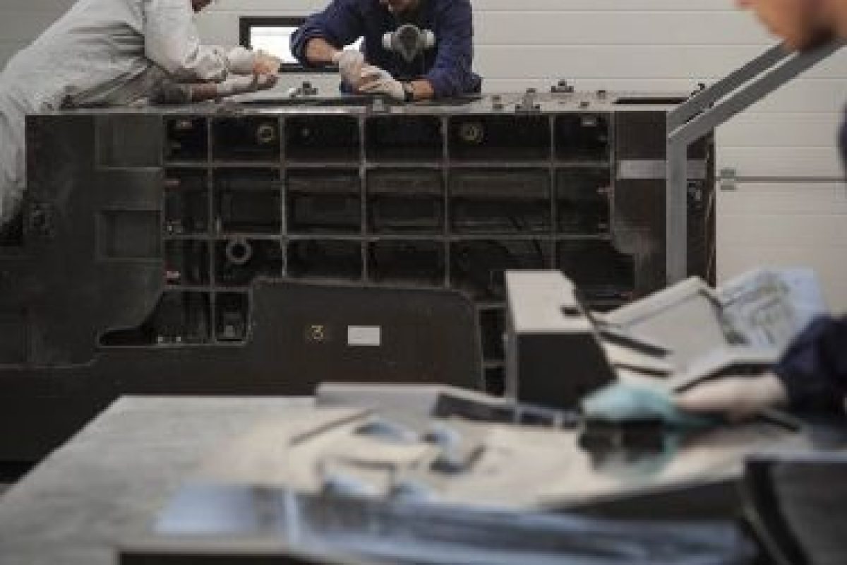 imgi_17_sp_about_2002