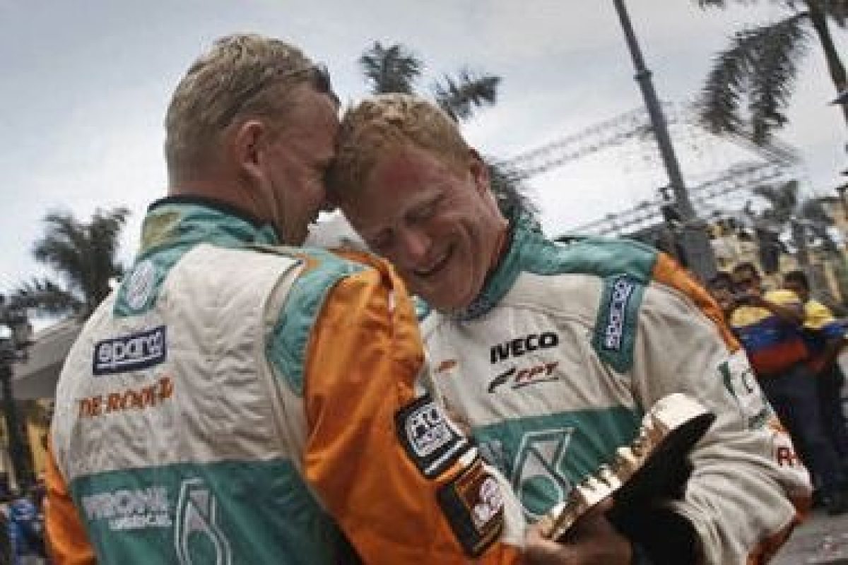 imgi_21_sp_about_2012